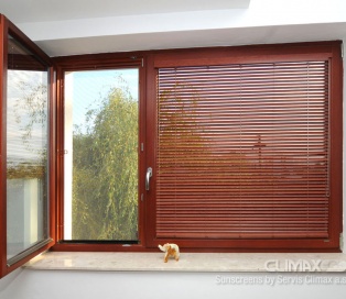 Síť proti hmyzu do plastových oken a eurooken